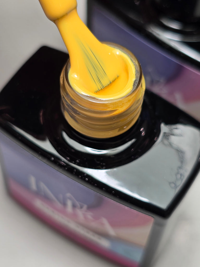 Spring Vibes No.15 Golden Pop